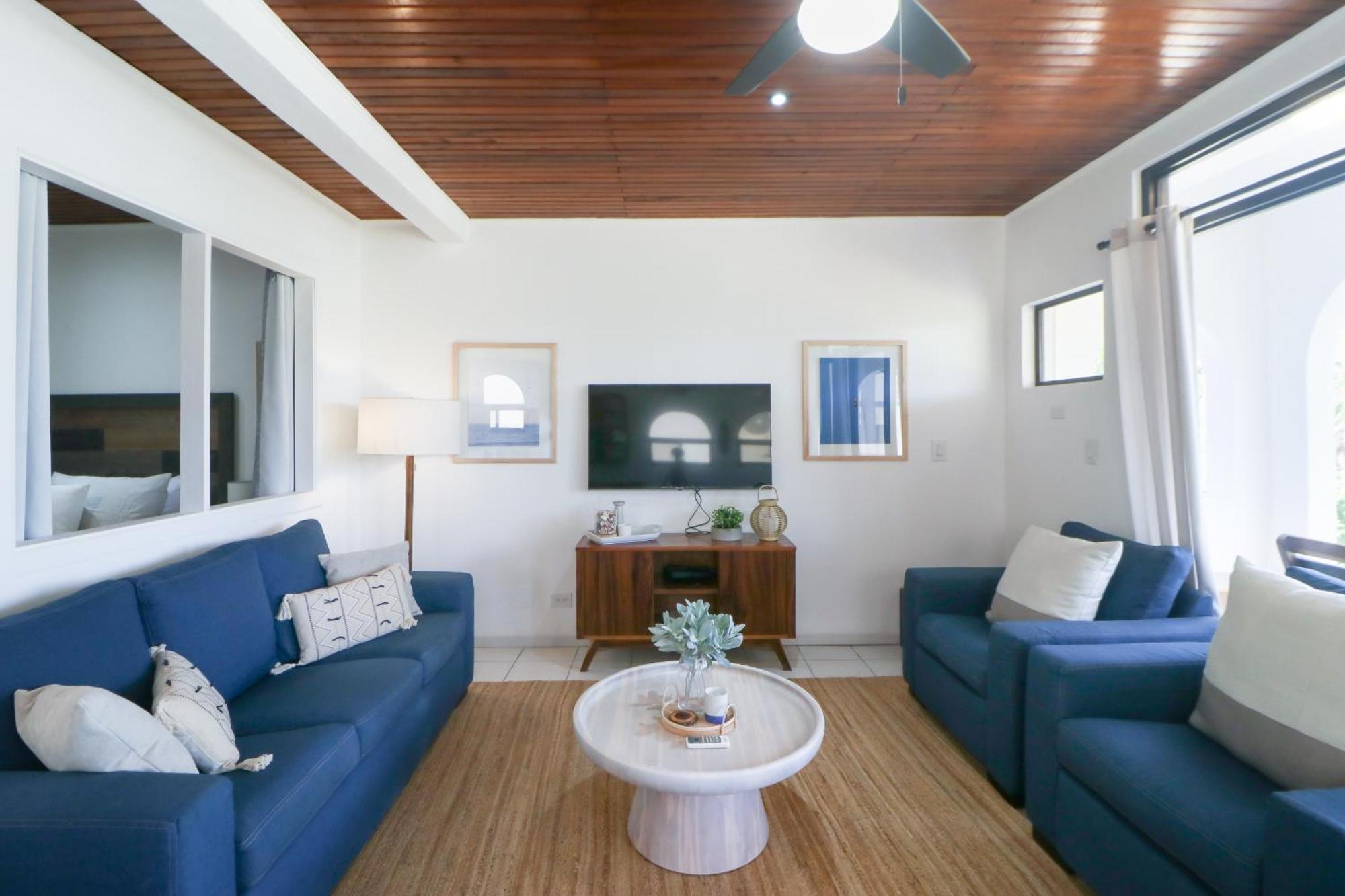 Flamingo Marina Resort Pacific North Coast Room photo